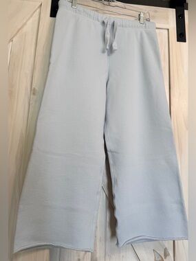 NWT Frank & Eileen M Catherine triple fleece 24” sweatpants in light Ice Blue